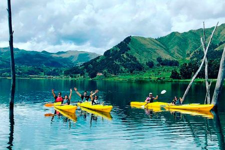 Laguna Piuray Stand Up Paddle Kayak